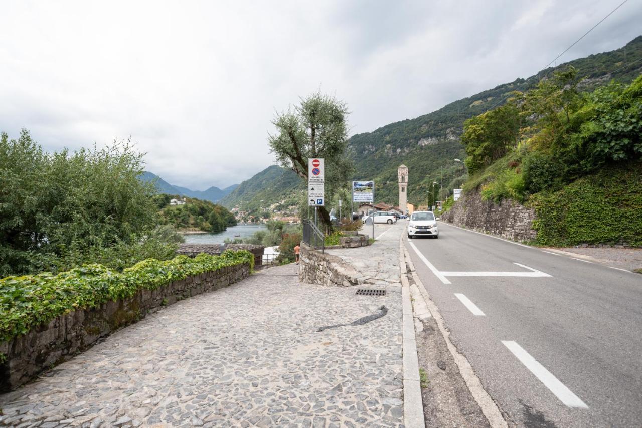 Lake Como Studio With Balcony And Private Parking Ossuccio Dış mekan fotoğraf